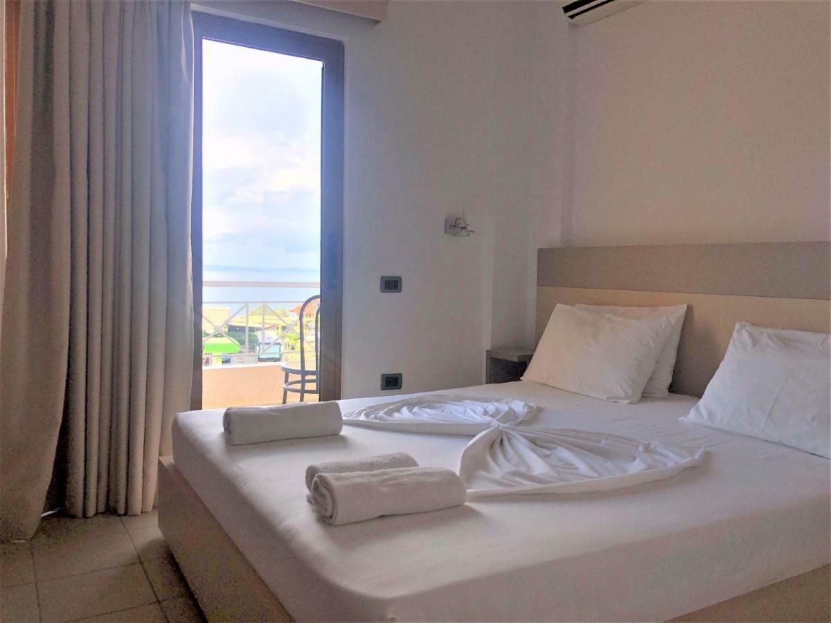 Hotel Jb Sarande